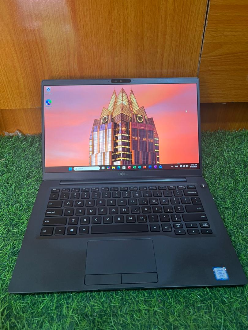 Dell Latitude 7400 Intel Core i5 8th Gen Laptop